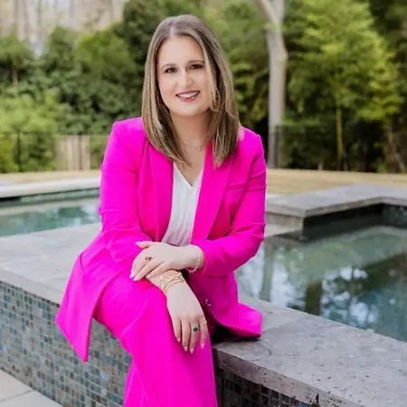 Bianca Pavone, MBA, SHRM-CP, Team Lead, Credentialing and Continuing Certification on Influential Women