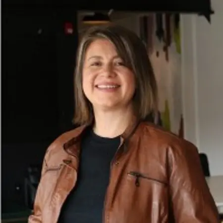 Tes Jordens, Physician on Influential Women