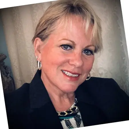 Lyndi Hutchinson, Life Coach / Motivational Speaker on Influential Women