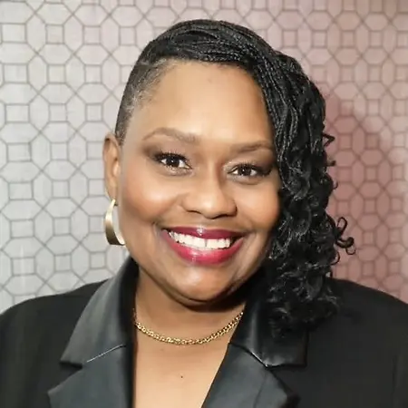 Lauren Stephanie Lawson, C-Suite Executive Assistant on Influential Women