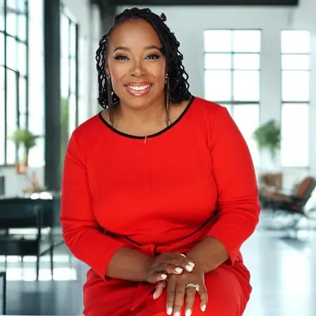 Gladys David, Senior Real Estate Investment & Asset Strategy Advisor on Influential Women