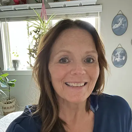 Lisa Marie Jordan, Cosmetology Instructor on Influential Women
