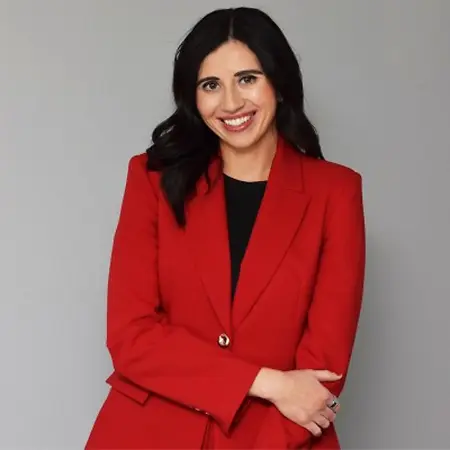 McKenzie  O’Malley, Territory Sales Manager-Retail (Southeast Region) on Influential Women
