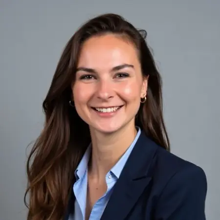 Elli Rogers, Territory Manager at CapsoVision on Influential Women