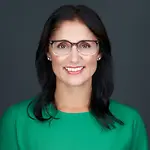 Anabela Sarti, Vice President of Global Commercial Operations on Influential Women