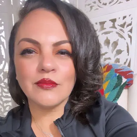 Deborah s Romero, Owner on Influential Women