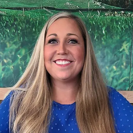 Rachel Brown, Learning Management System and Employee Recognition Analyst on Influential Women