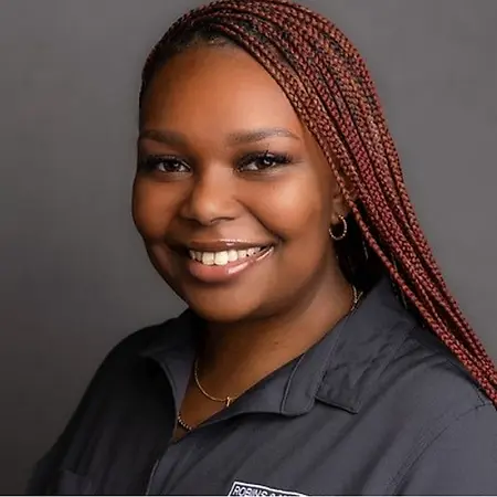 Jazmine Chambers, Assistant Project Manager on Influential Women