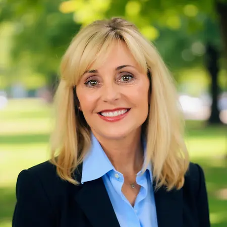 Stacey Foster, National Account Manager-West on Influential Women