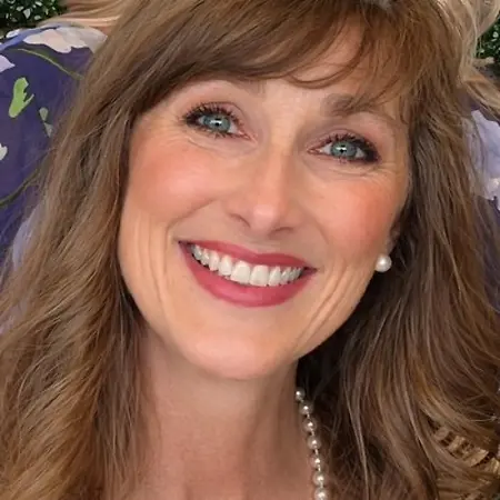 Tonya Thrash, Administrative Assistant on Influential Women