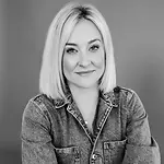 Hailey Stone, Employee Benefits Consultant on Influential Women