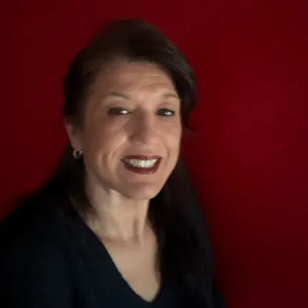 Odete Goncalves, Executive Administrative Assistant / Project Coordinator (Volunteer) on Influential Women