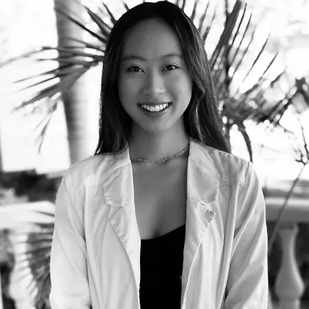 Tina Lee, Holistic Life Coach, Yoga, Wellness on Influential Women