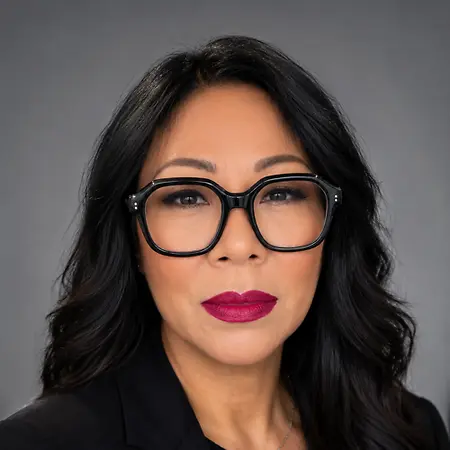 Monique Nguyen, Account Executive on Influential Women