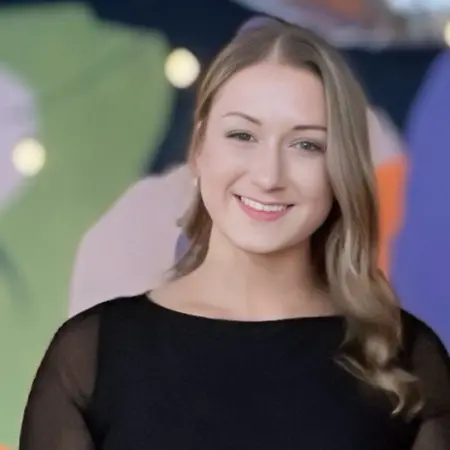 Shelby Isenhart, Owner on Influential Women