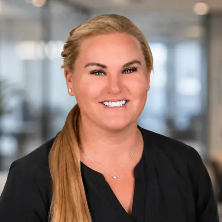 Samantha Lunsford, CDM, CFPP, Director of Nutrition Services on Influential Women