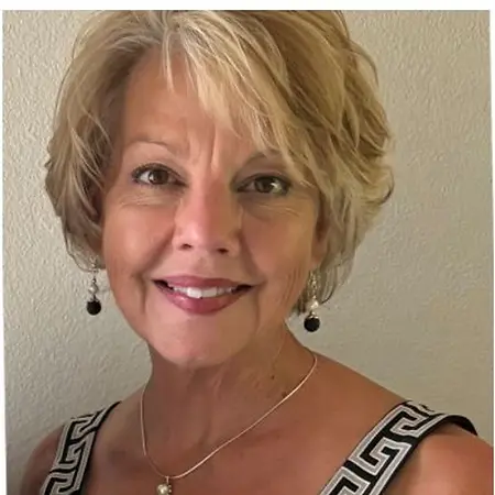 Alicia Kunert, Owner/Coach on Influential Women
