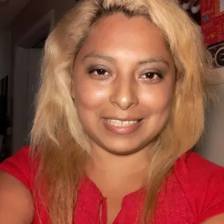 Monisha Longacre, Fractional COO | Operational Strategy & Business Optimization on Influential Women