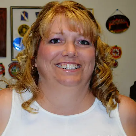 Lori Steinbeck, School Underwriting specialist on Influential Women