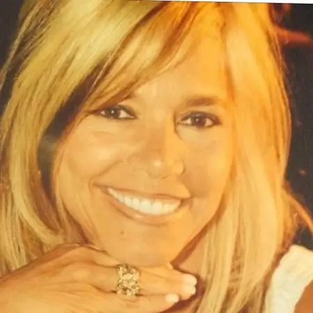 Deborah Simone Scipione, Owner on Influential Women