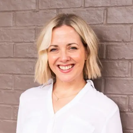 Nikki Schanzer, Senior Leadership Development Sales Performance Consultant on Influential Women