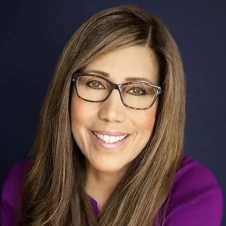 Maria Howard, Account Executive on Influential Women