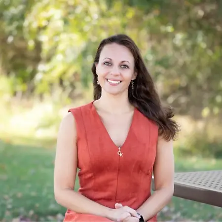 Jessica DeCicco, Office Manager on Influential Women