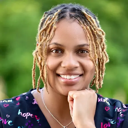 Jernae Webb, Doula on Influential Women
