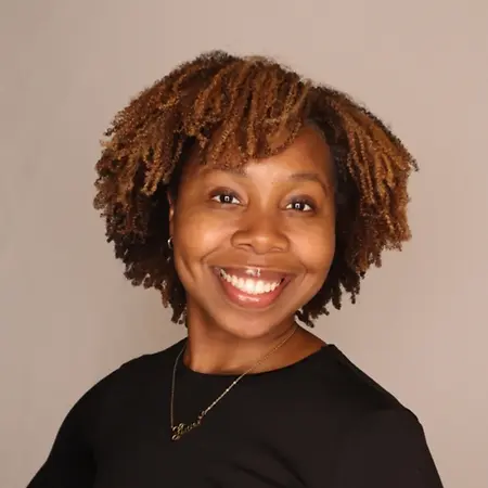 Grace Castelin, Graduate Capstone Consultant on Influential Women