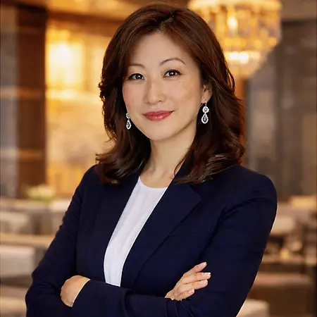 Sophia Z. Chow, Assistant Manager on Influential Women