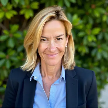 Elena Czarnowski, Founder on Influential Women