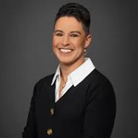 Natasha Starceski, M.A., 1063rd SMC Company Commander on Influential Women