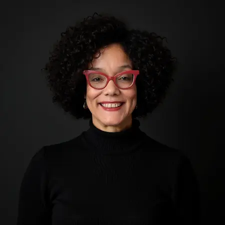 Lynette Saunders Alexander, Sr. Executive Assistant - Speaker: Executive Assistant Best Practices on Influential Women