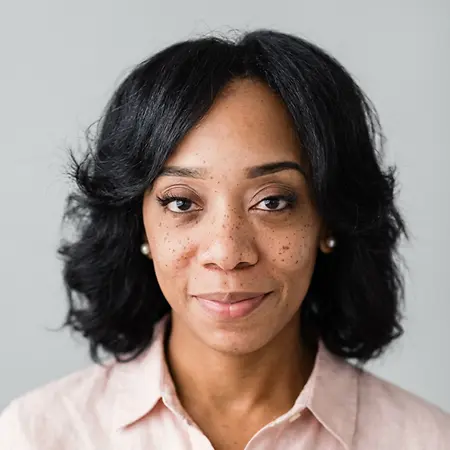 Kimberlyn McLaughlin, MBA, Corporate Legal Assistant/Paralegal on Influential Women