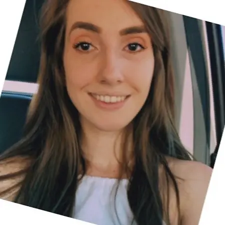 Elizabeth Cox, Inside Sales Account Manager on Influential Women