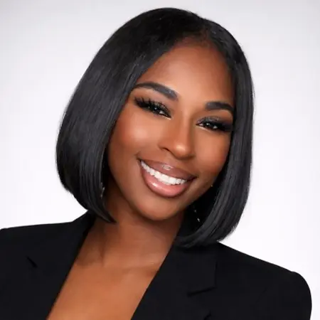 Alexis Randle, Client Relationship Consultant 4 (Legends Possible Award Winner) on Influential Women