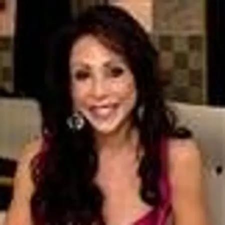 Marcia Levine, Owner, Fine Art Consultant on Influential Women