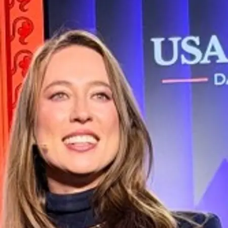 Ella Davar, President and Host of Global Longevity Events on Influential Women