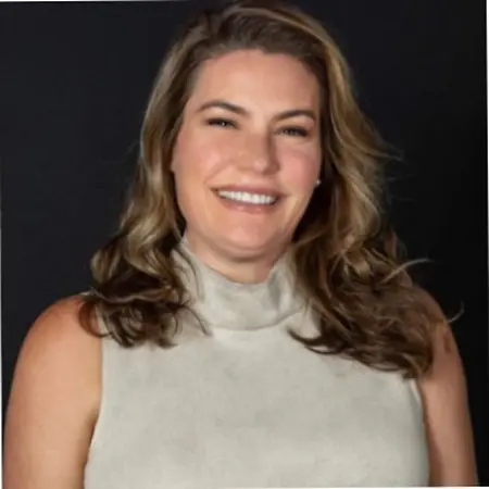 Shannon Lyons, Western Regional Account Manager at Sedgwick Temporary Housing on Influential Women