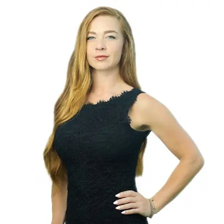 Cara Tolzman, AVP of SalesAVP of Sales on Influential Women