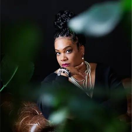 Enjoli Gibbs, Organizational Development Consultant on Influential Women