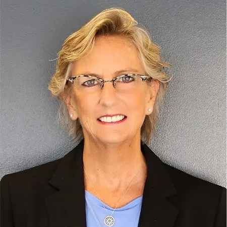 Roxanne Hovland, Associate on Influential Women