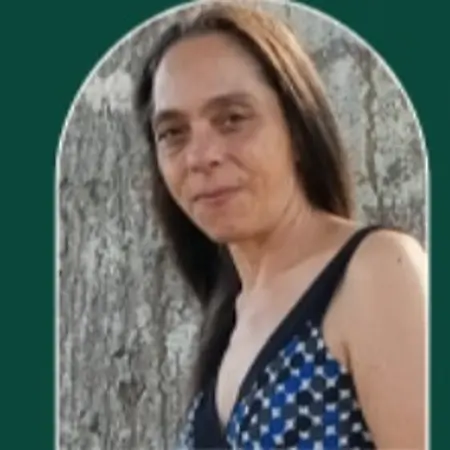 Suzzanne Nicole Adams, Assistant Manager on Influential Women