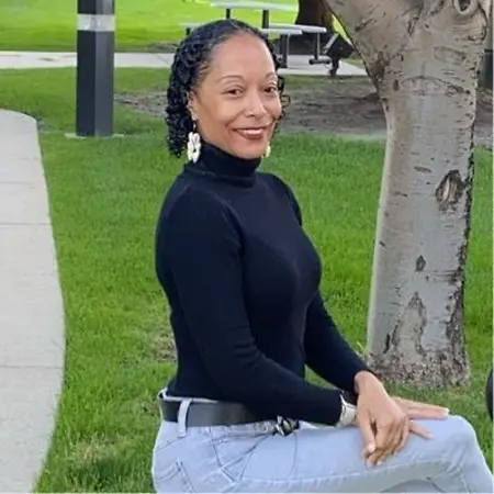 Niesha Whittaker, Recovery Account Manager on Influential Women