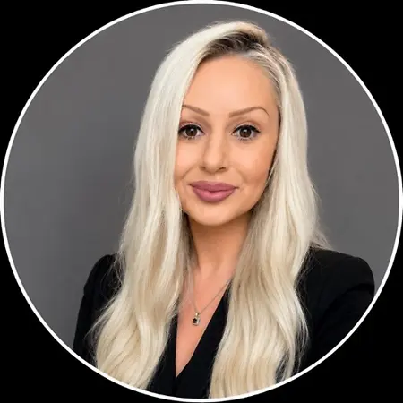 Nicole D'Alba profile on Influential Women