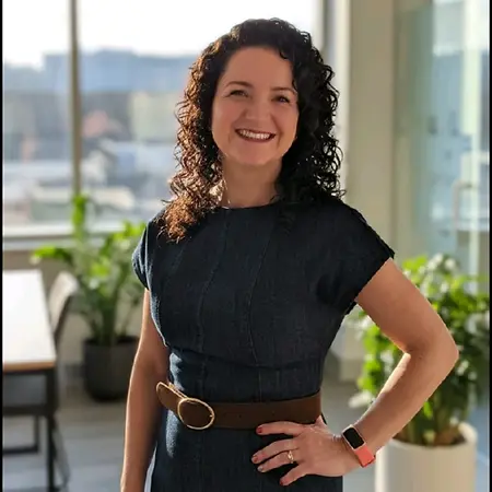 Aida Davalos, Director Of Accounting on Influential Women