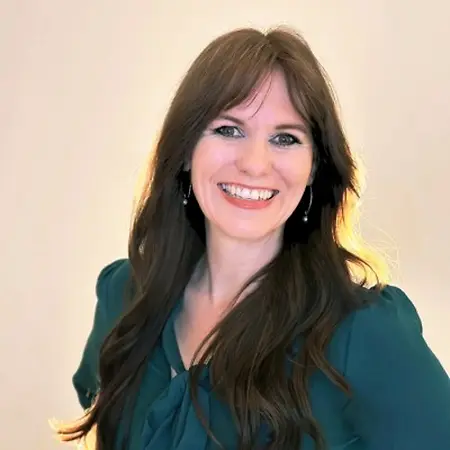 Sara Holyoak, Attorney on Influential Women