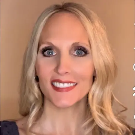 Kelli Findlay, Life Coach on Influential Women