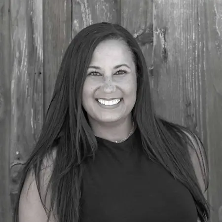 Kayla Sellars, Account Executive on Influential Women