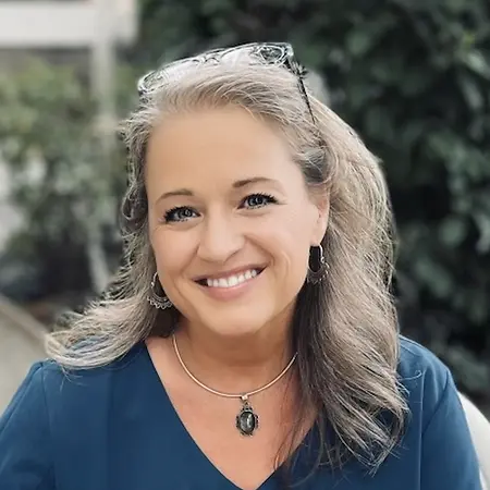 Paula Robbins, Speaker | Author | Metaphysical Hypnotherapist on Influential Women